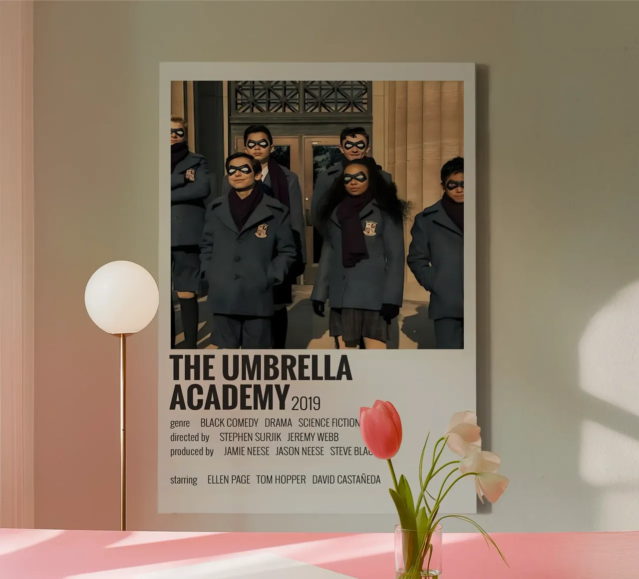 THE UMBRELLA ACADEMY 2019 canvas met Baklijst van MVFminimalist