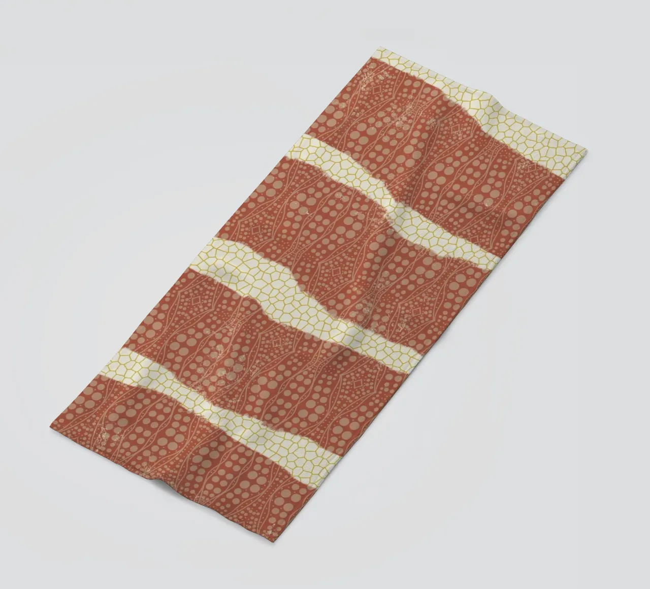 Carta patterned telo mare da Little Dean