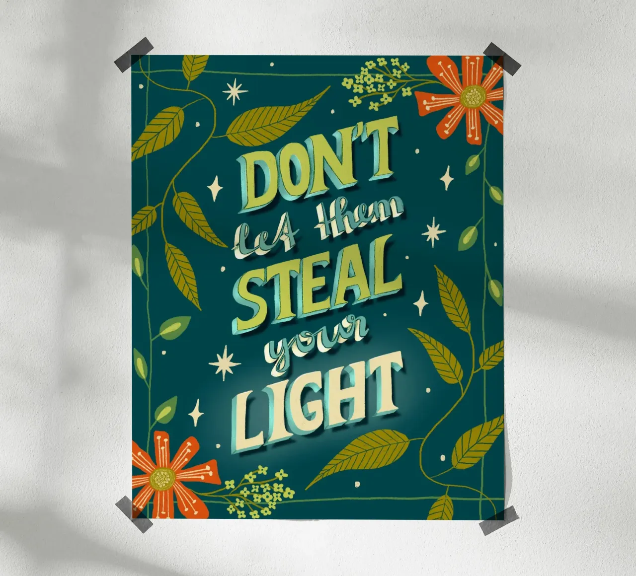 non lasciate che vi rubino la luce poster con telaio in plastica da nicigabrieldesigns