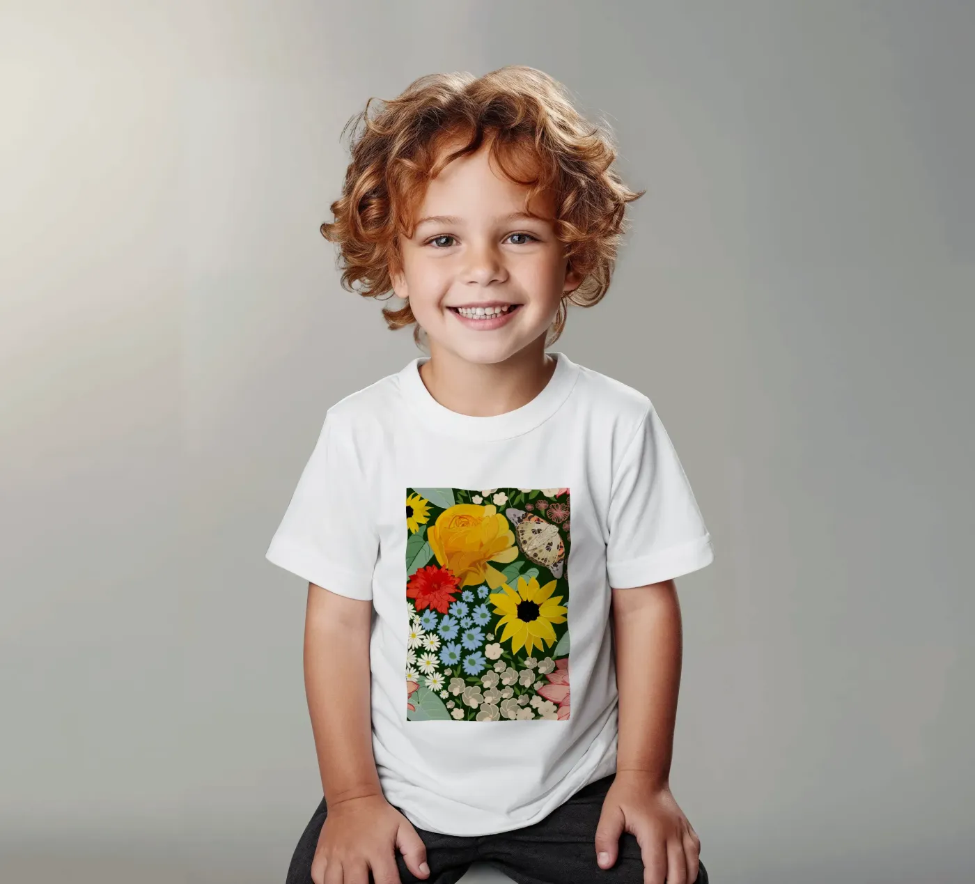 Cute forest pattern Kinder T-Shirt von gulsengunel