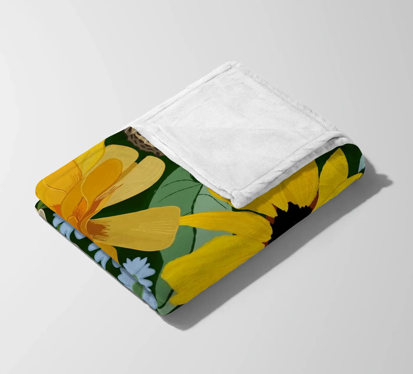 Cute forest pattern Fleecedecke von gulsengunel