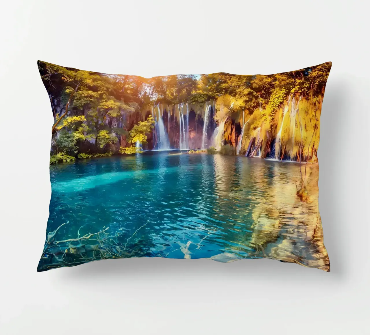 cascata lago foresta cuscino da MountainShop