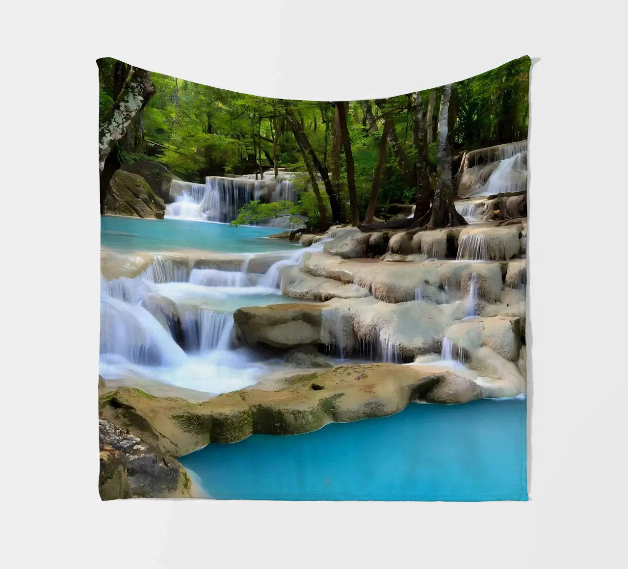 cascata alberi foresta coperta in pile da MountainShop