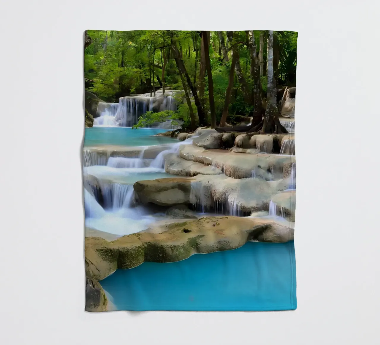 cascata alberi foresta coperta in pile da MountainShop