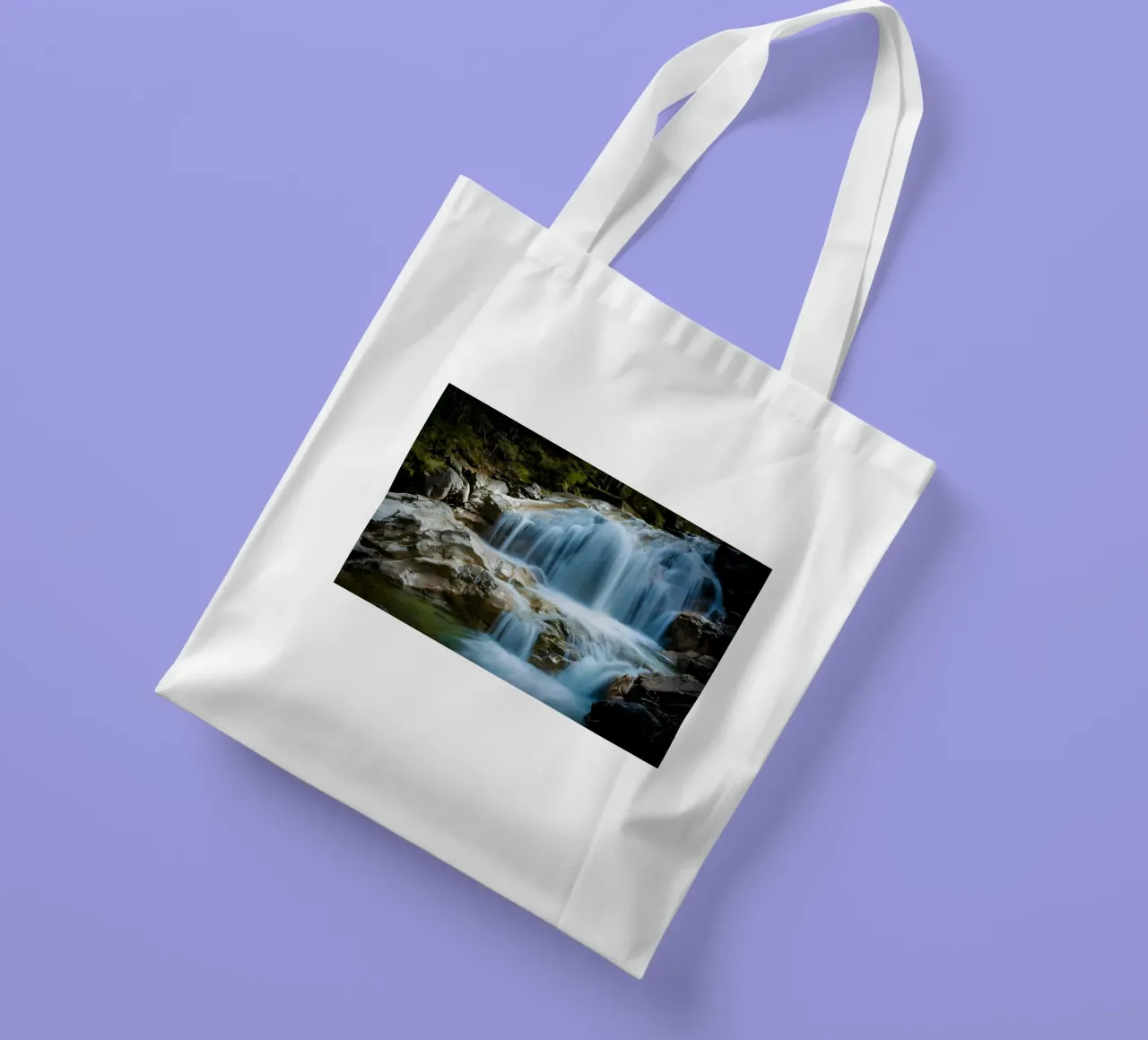 cascata rocce acqua che scorre borsa in juta da MountainShop