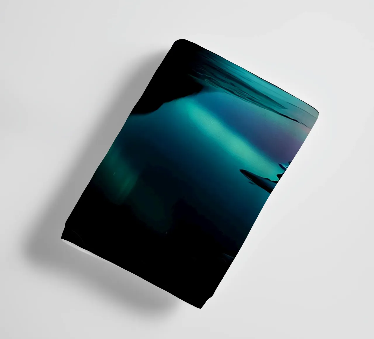 nordlicht aurora-borealis Handtuch von Jennifer R Spyhalski