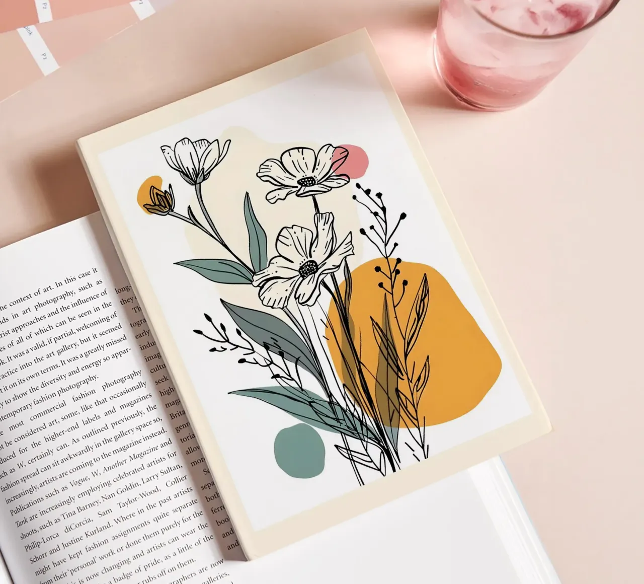 Line art floreale con forme astratte in rosa giallo blu diario da E Cannon