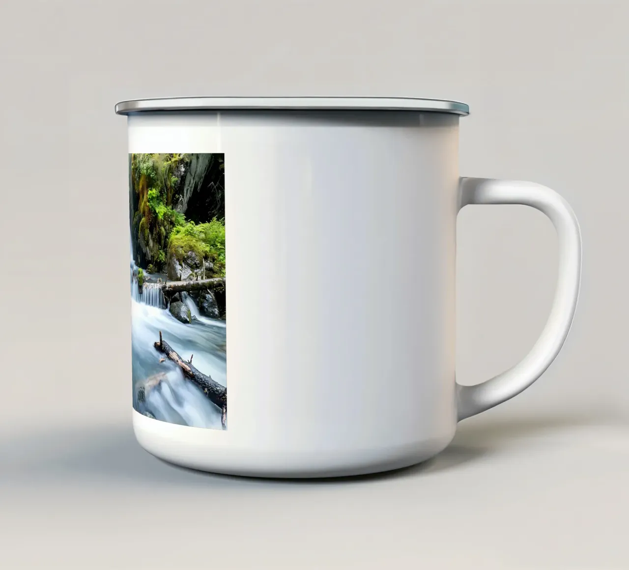 cascata bosco fiume muschio tazza in smalto da MountainShop