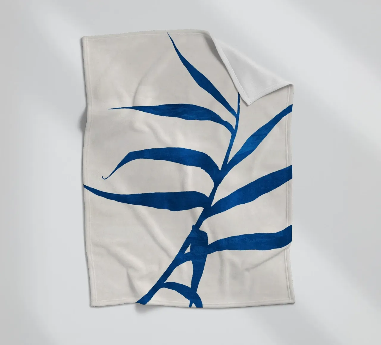Abstract Botanical no. 2 Blue coperta in pile da adrianooliveira