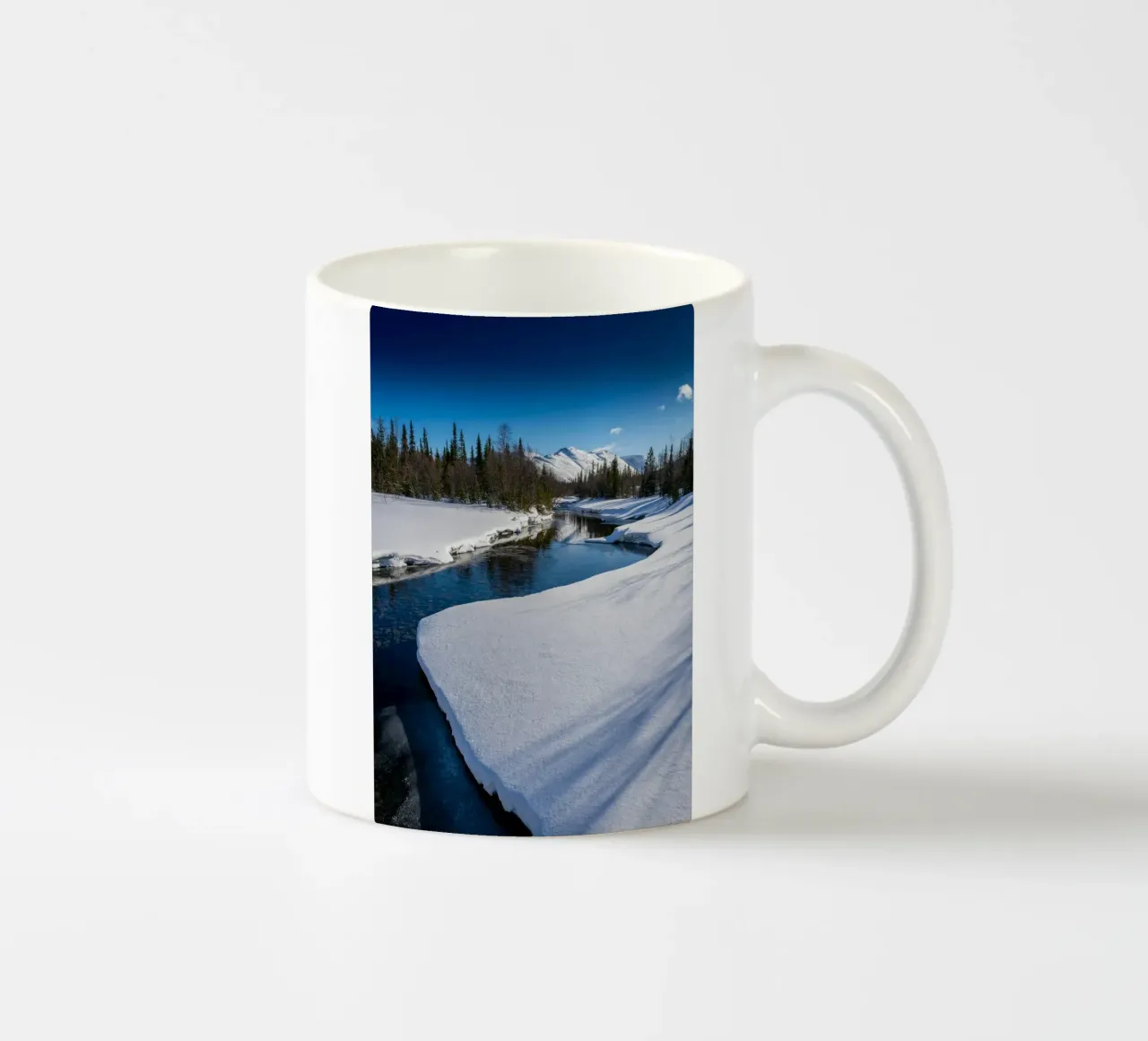 fiume di neve tazza in ceramica da Earthly Visions