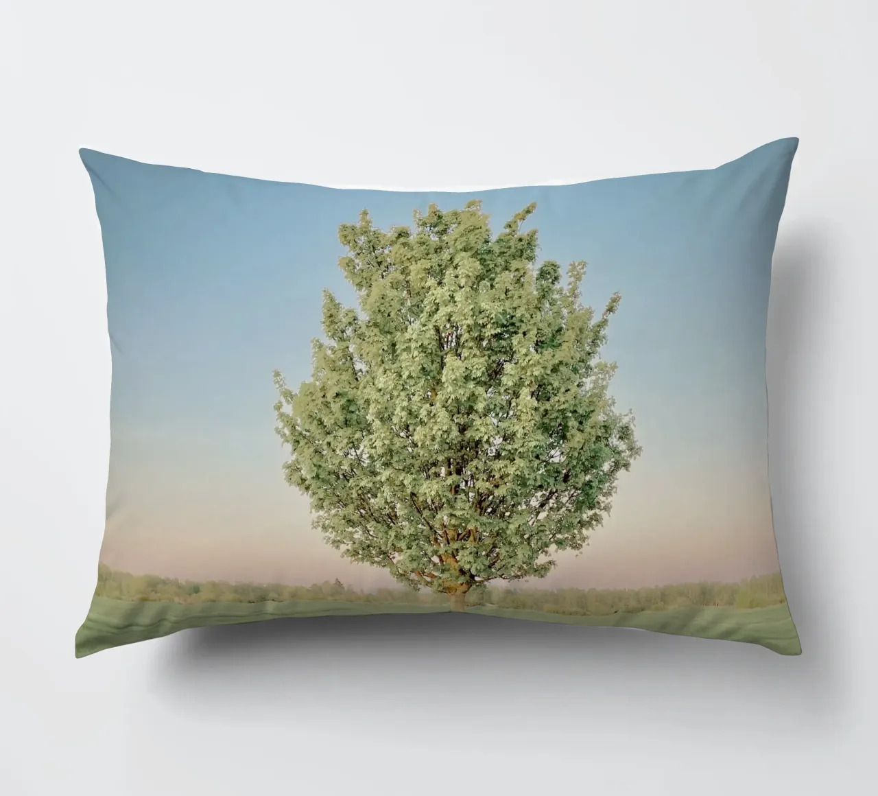 Albero di primavera cuscino da KISSA STUDIO