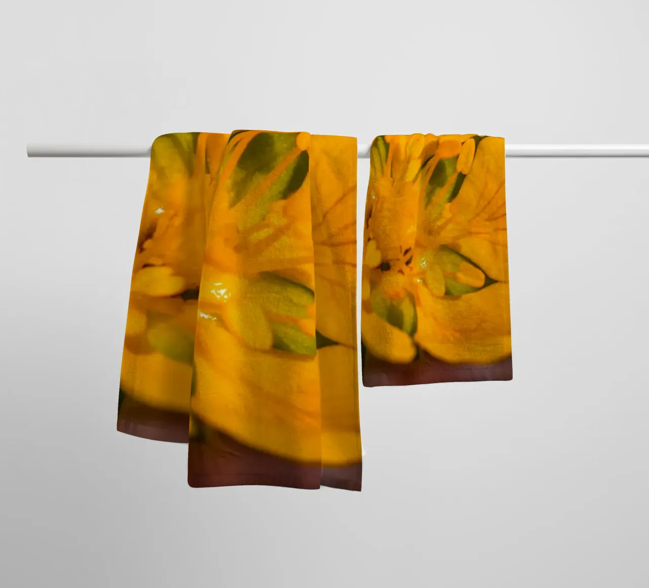 De boterbloem badhanddoek van Marcus Beckert | Fotografie