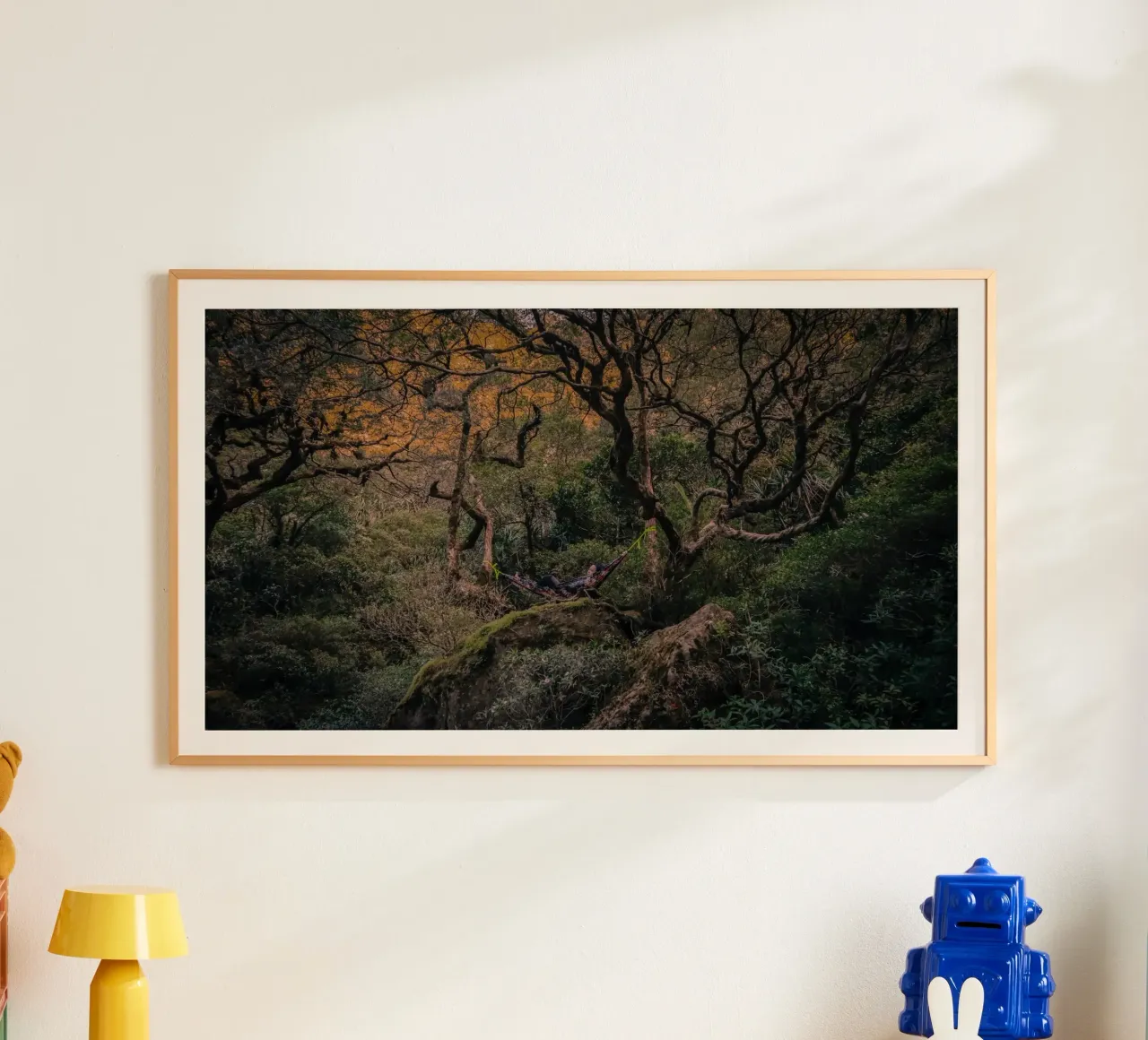 Nella foresta poster da PhotoVibe Decor