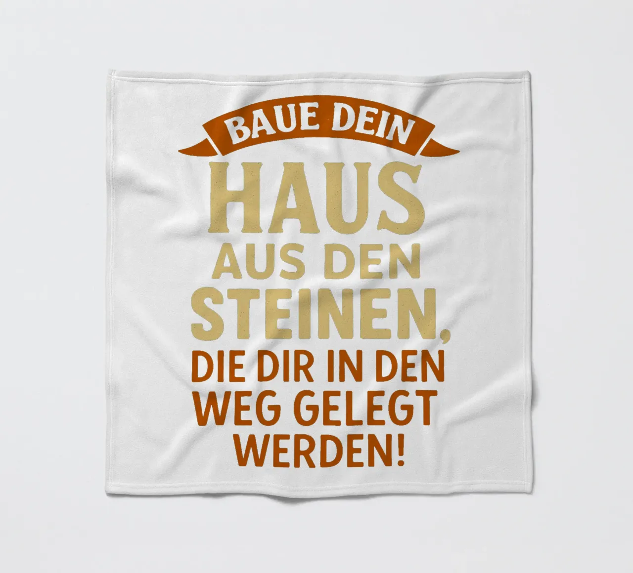 BAUE DEIN HAUS AUS DEN STEINEN, DIE IM WEG LIEGEN coperta in pile da Vintage Van Gogh