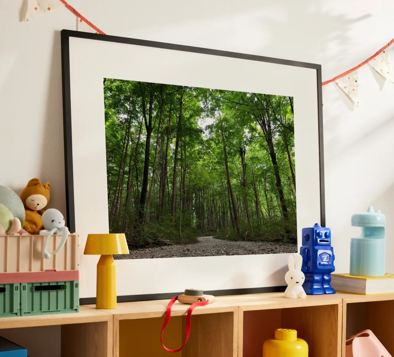 Nella foresta poster da PhotoVibe Decor