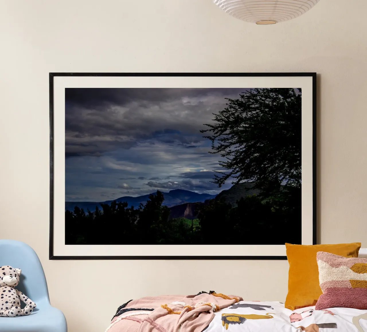 Nella foresta poster da PhotoVibe Decor