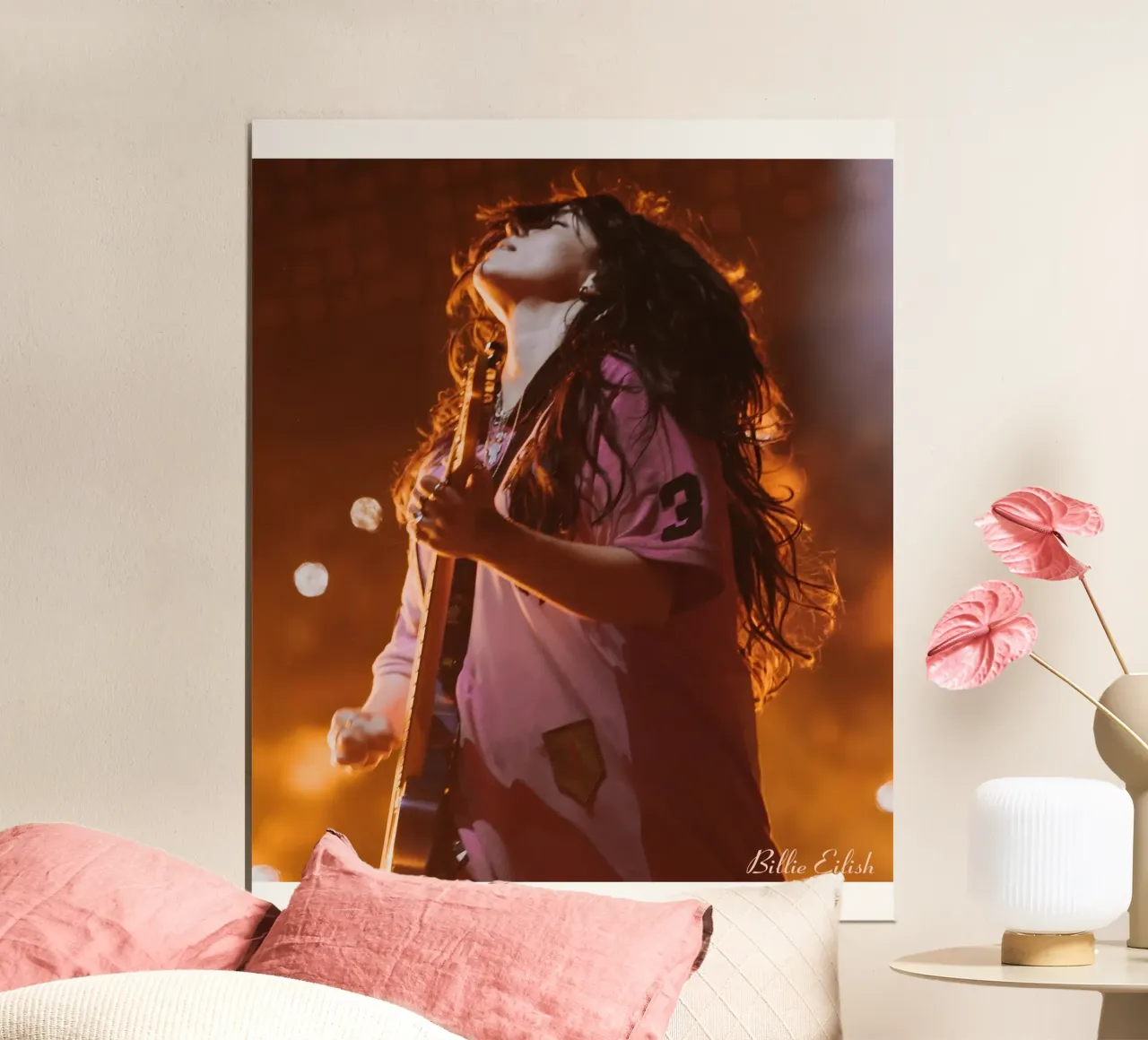 Suonare la chitarra - Billie Eilish poster da AudioLibrary