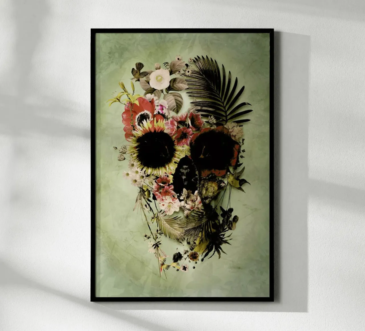 Garden Skull Light poster con marco de madera de Ali Gulec