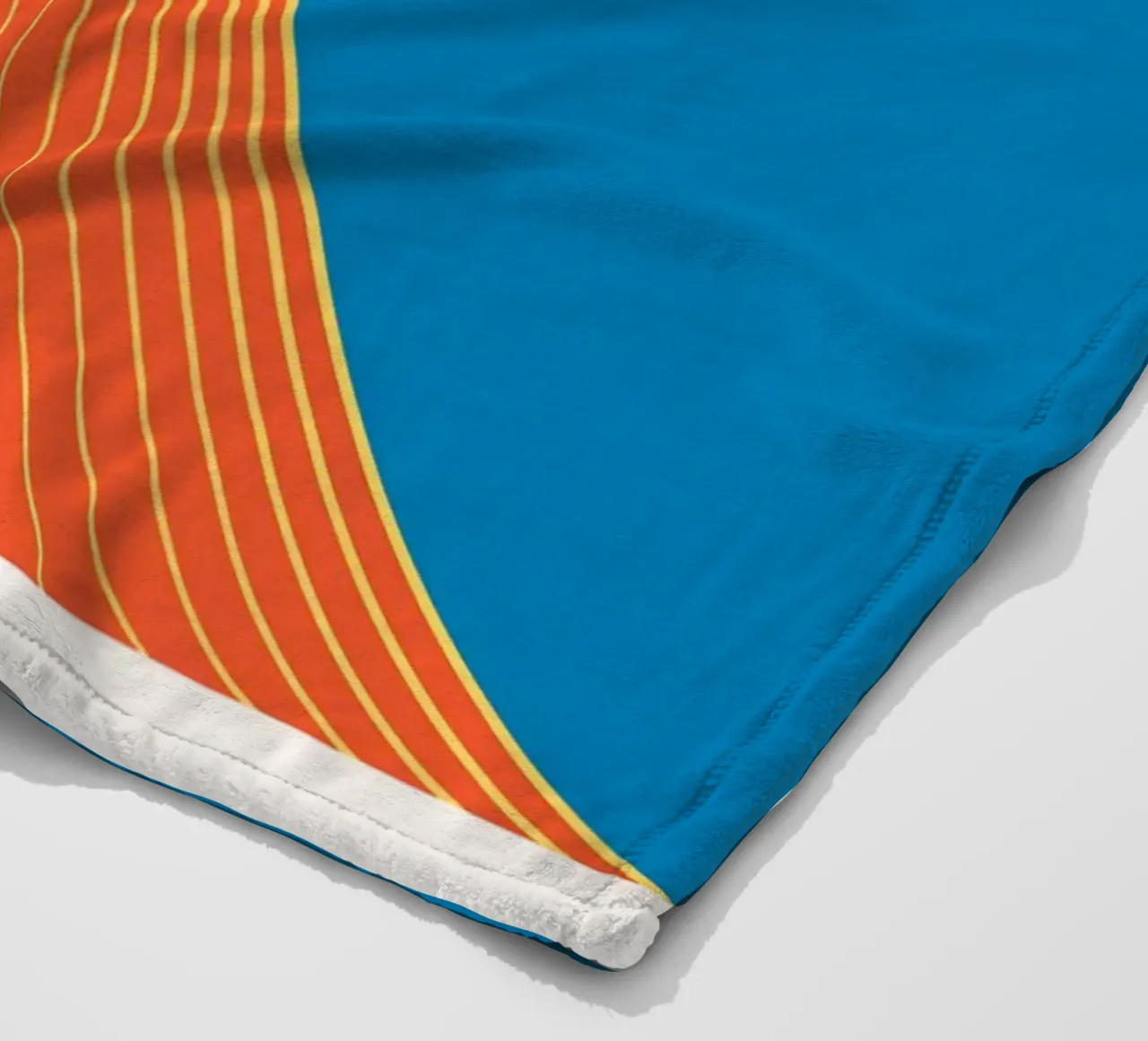 Torre di Jested coperta in pile da Zoe shop