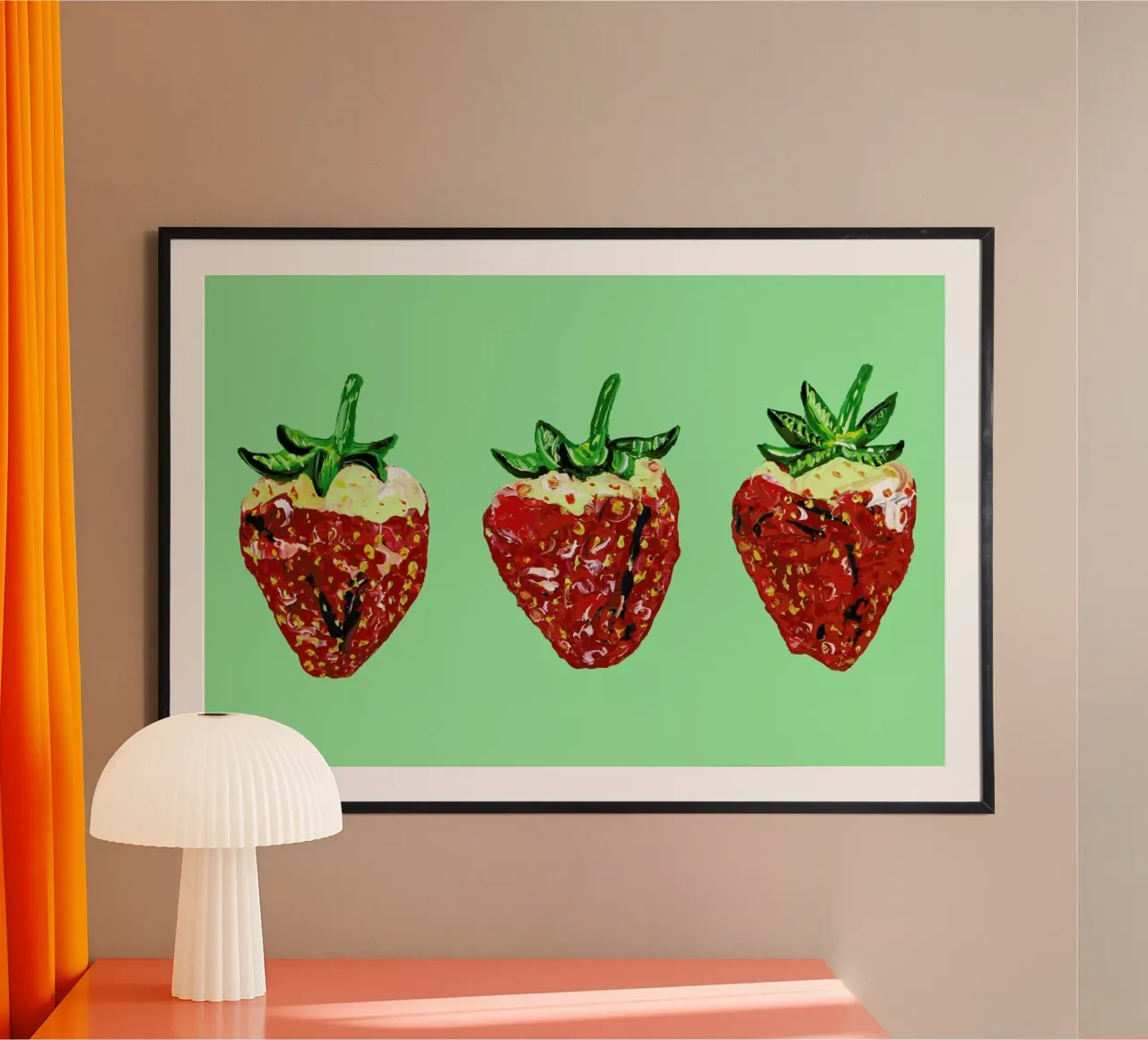Strawberries poster con telaio in plastica da Alice Straker