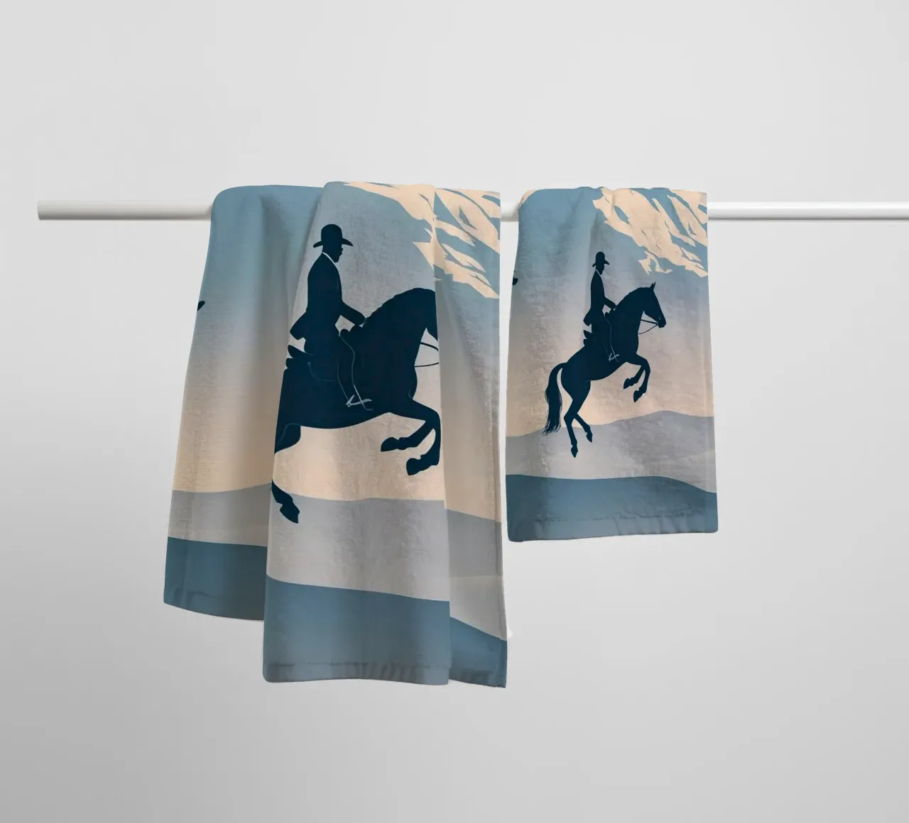 cavaliere in montagna asciugamano da bagno da Horsire