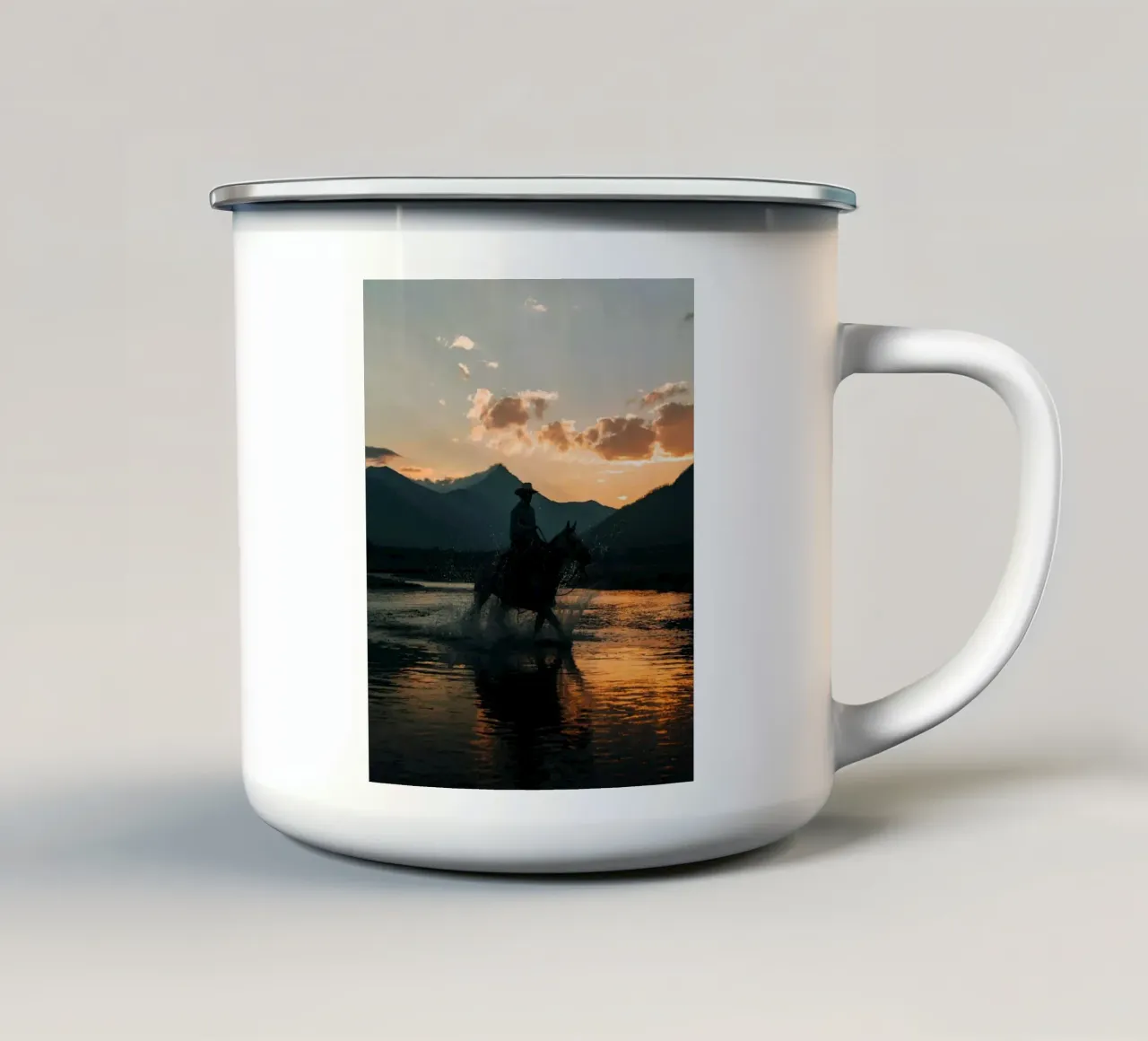 cowboy on river tazza in smalto da Horsire