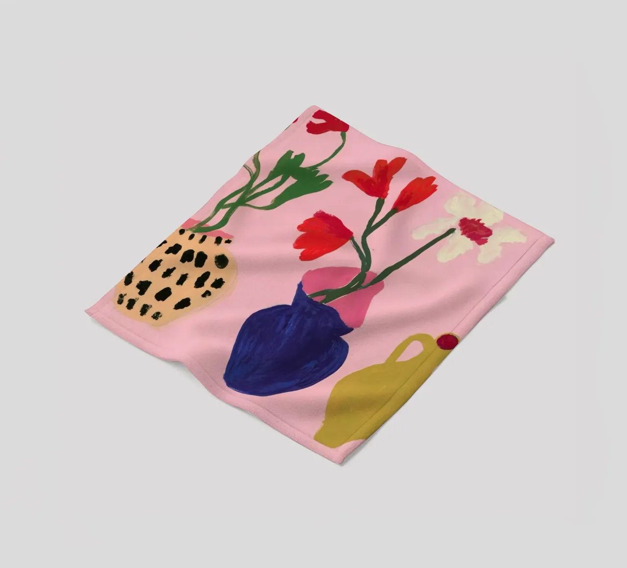 A Jug And Two Vases coperta in pile da Sonia Brittain