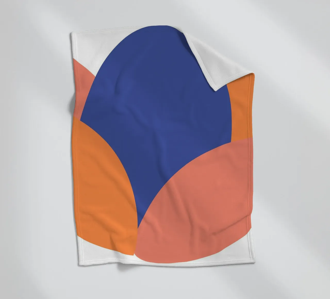 forma ovale semplificata coperta in pile da pastel color shape