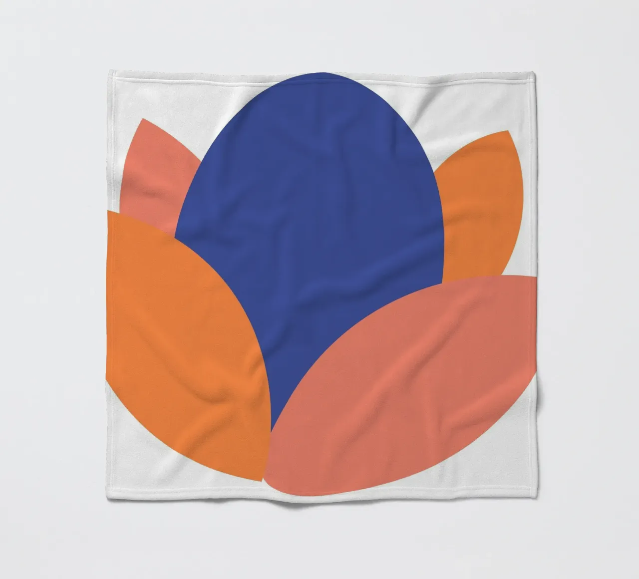forma ovale semplificata coperta in pile da pastel color shape