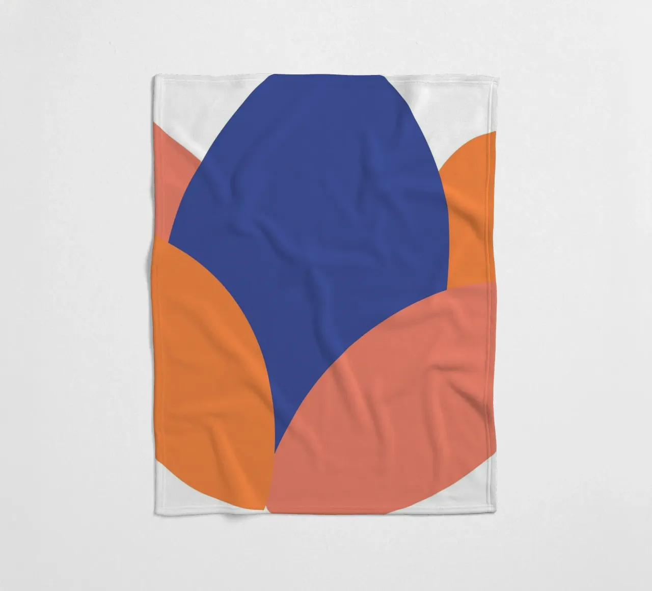forma ovale semplificata coperta in pile da pastel color shape
