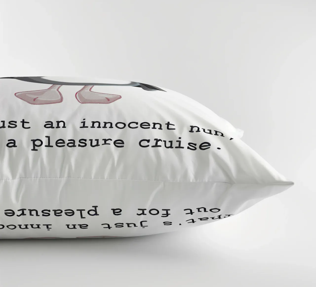 Feathers McGraw Innocent Nun cuscino da vantobbin