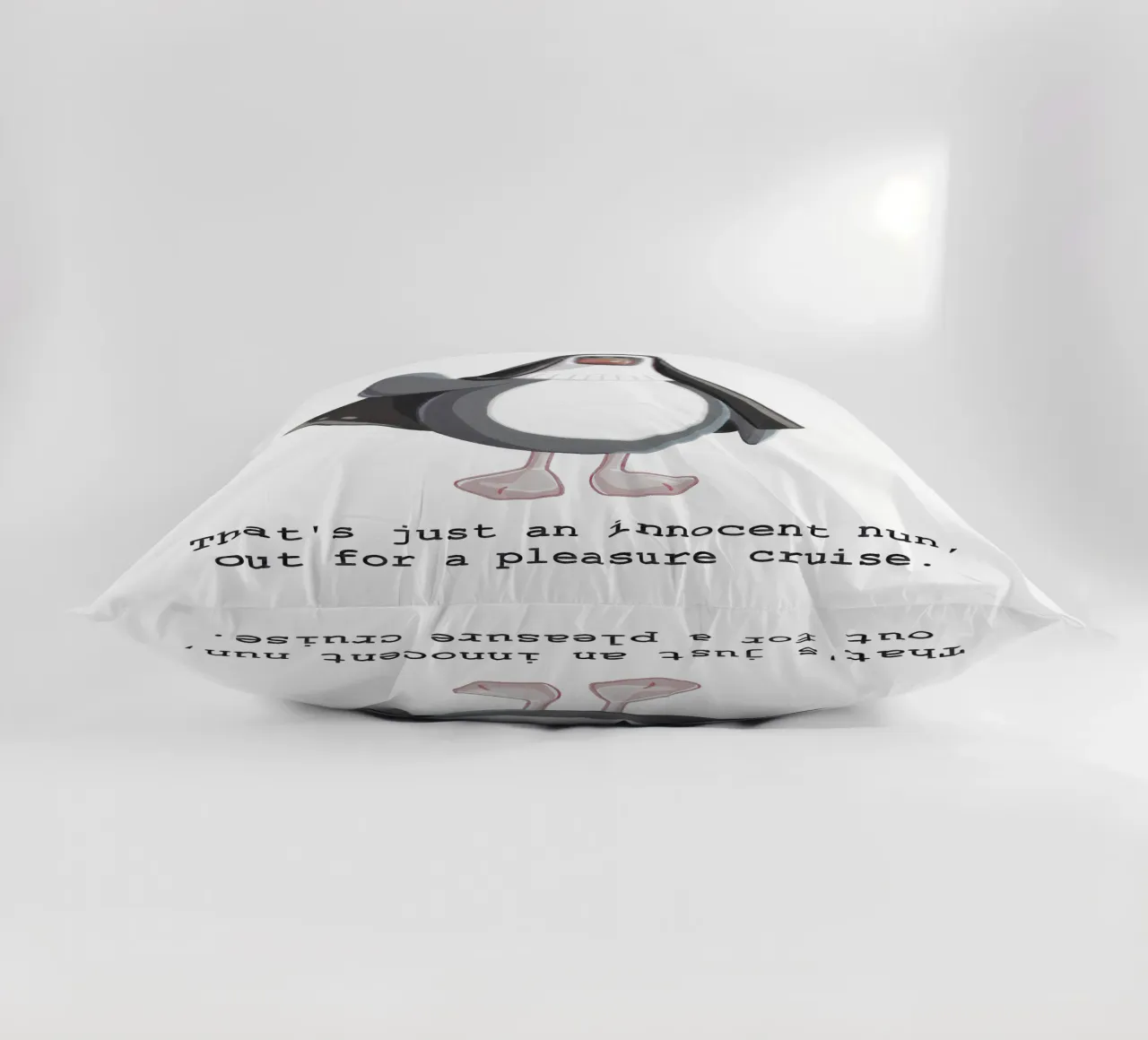 Feathers McGraw Innocent Nun cuscino da vantobbin