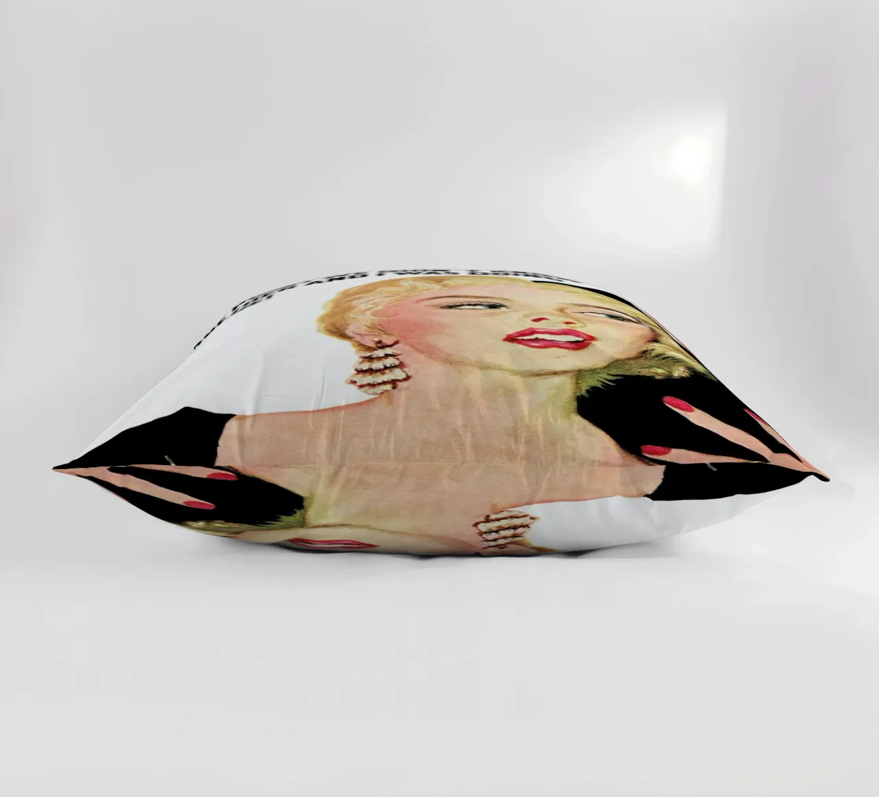 Please Don't Ever Think That I cuscino da Gallery Print and Art Limited