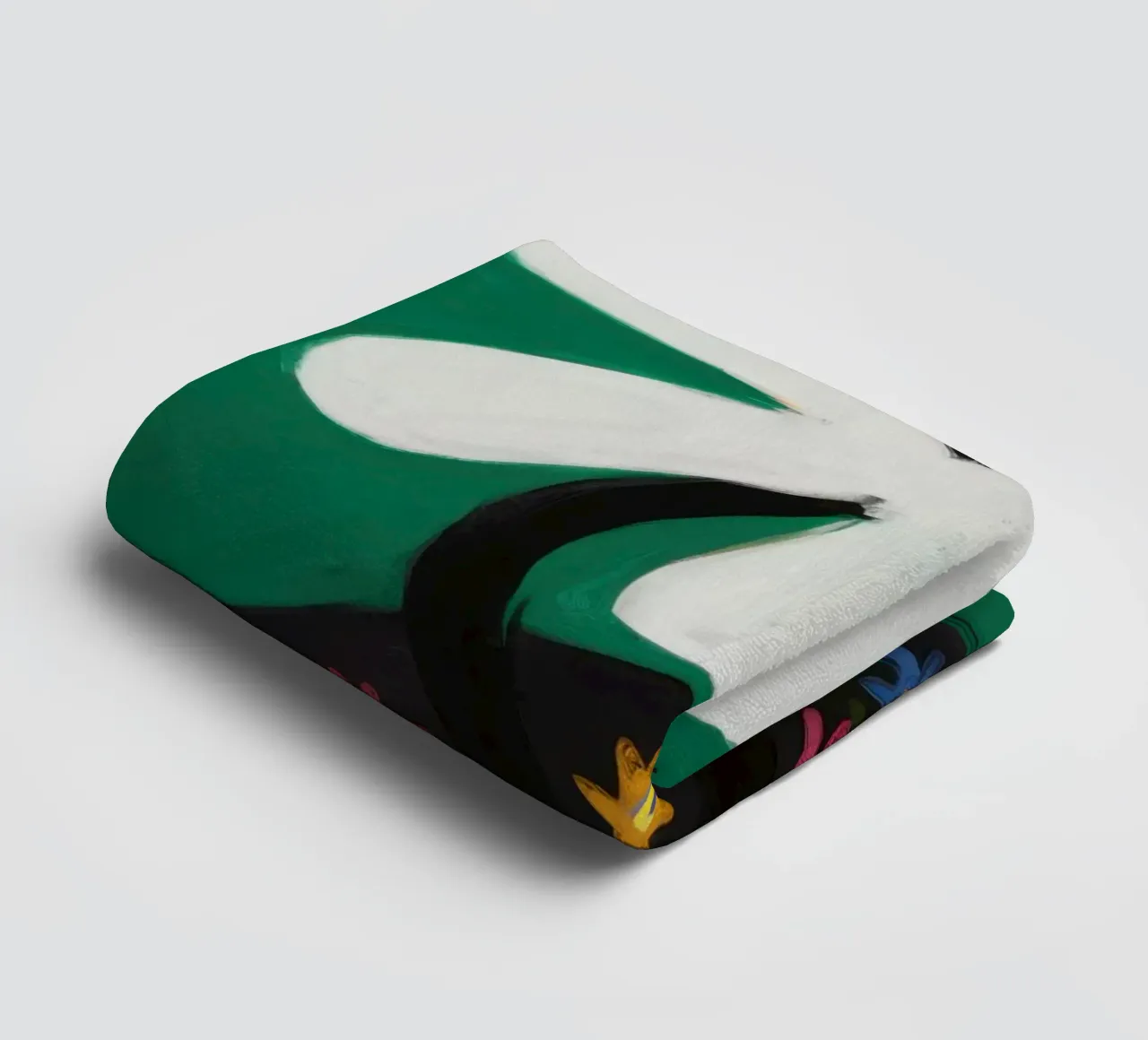 Abstract Leaf Pattern towel by Sentinel Glow