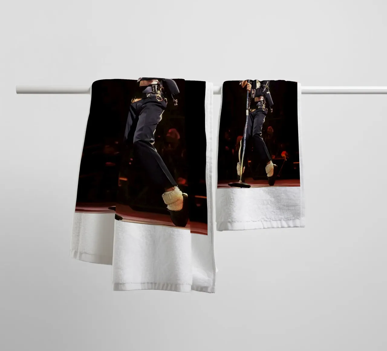 Concert musical and dance Michael Jackson towel by wernoka