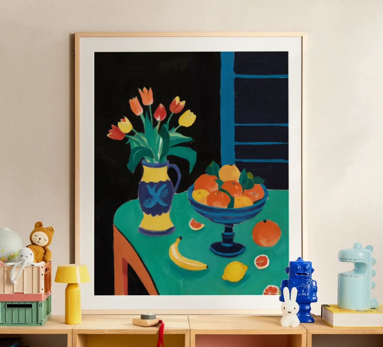 Sedia Tulip Bowl Blu poster con telaio in legno da Stone Decade
