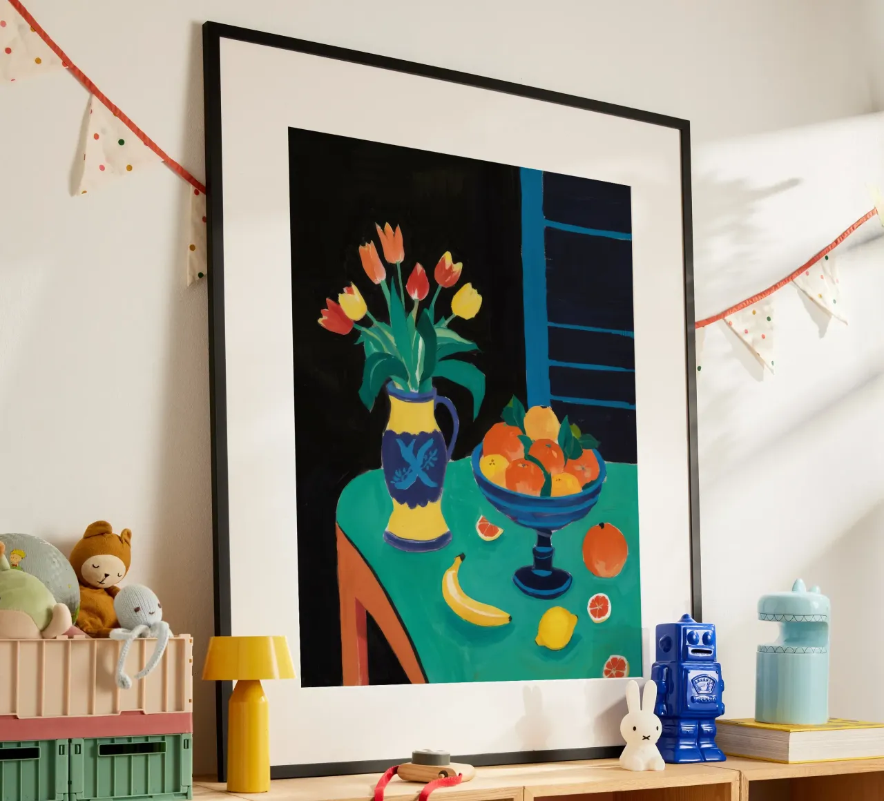 Sedia Tulip Bowl Blu poster con telaio in legno da Stone Decade