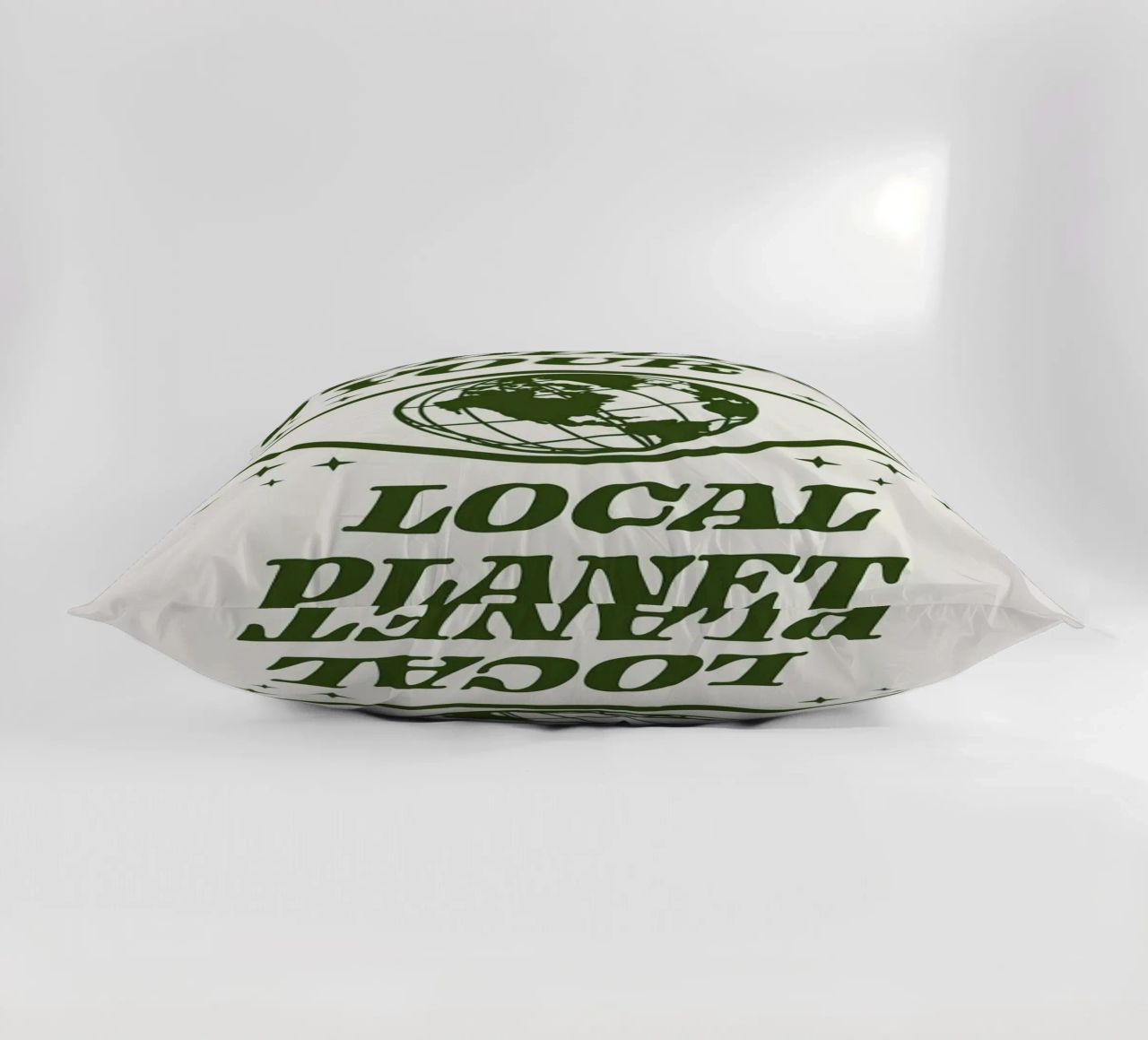 Support Your Local Planet cuscino da cafelab