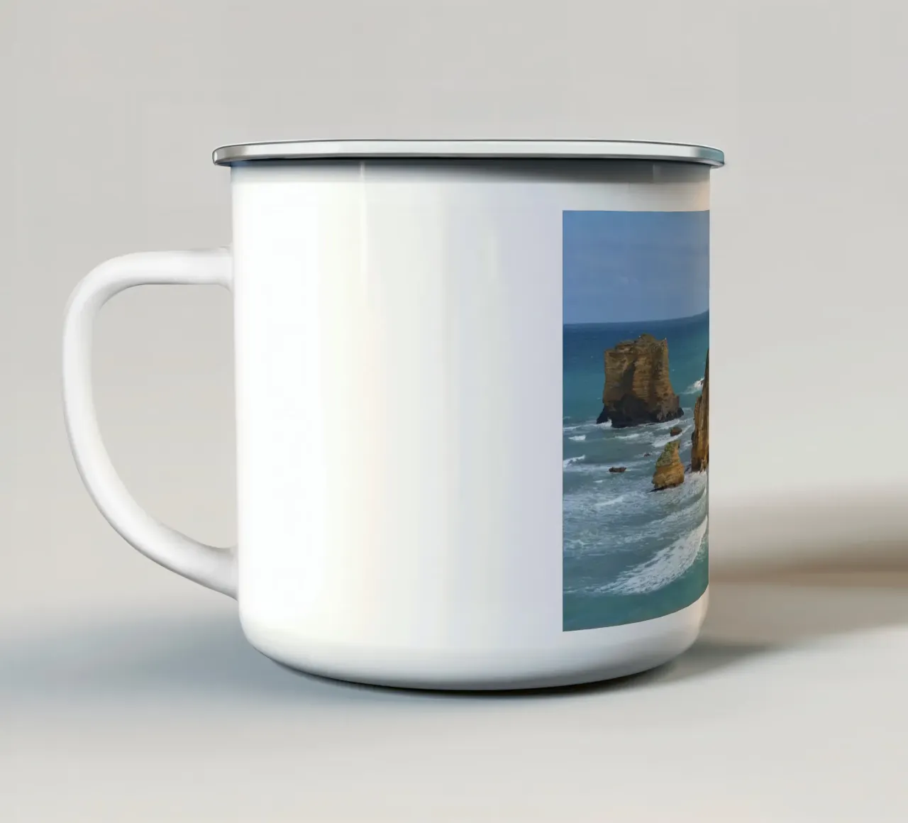Littoral de la Great Ocean Road en Australie mug en émail de byrieneke