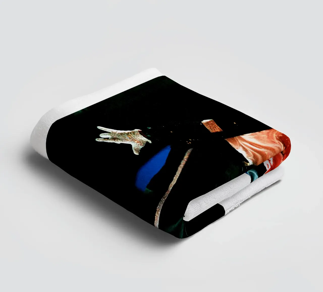 Best Style Dance Michael Jackson towel by wernoka