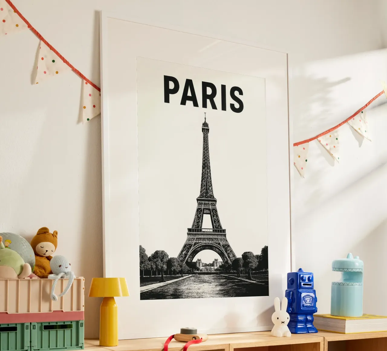Eiffel Tower, Paris in black & white poster da Vintage Travelers