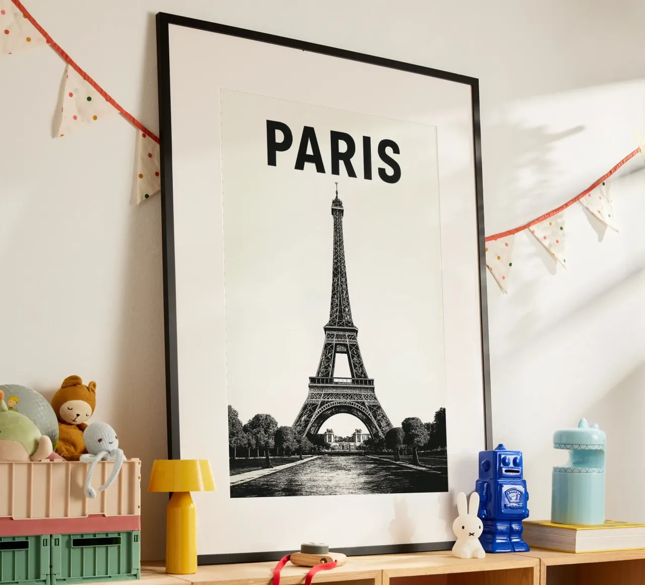 Eiffel Tower, Paris in black & white poster da Vintage Travelers