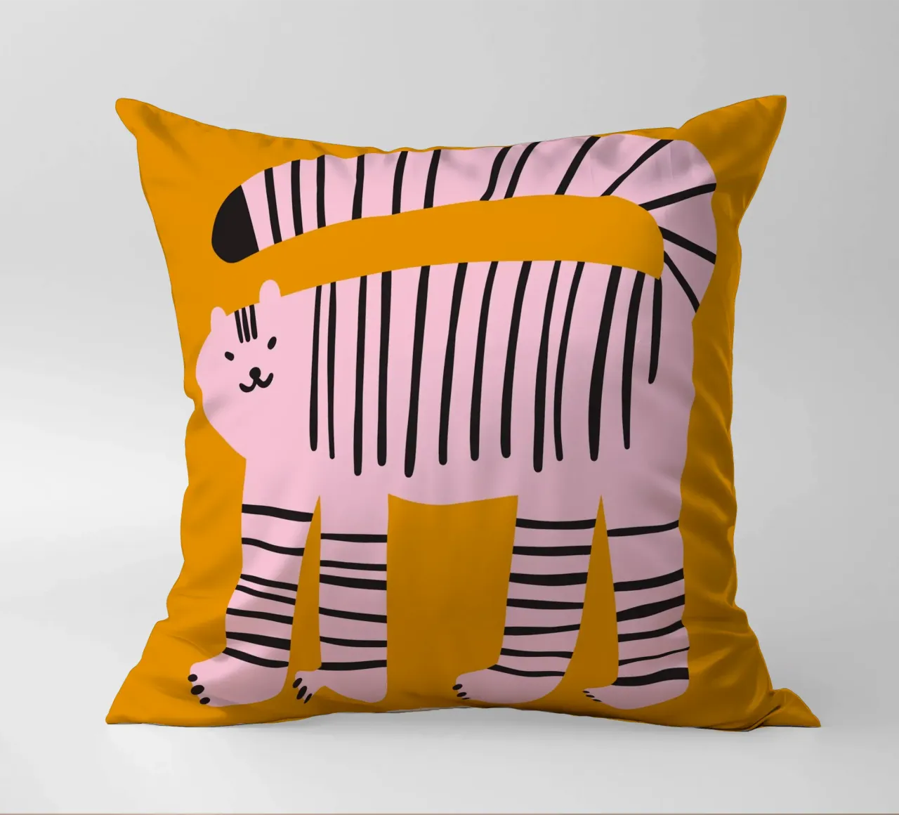 Tiny And Wild No 26 cuscino da treechild