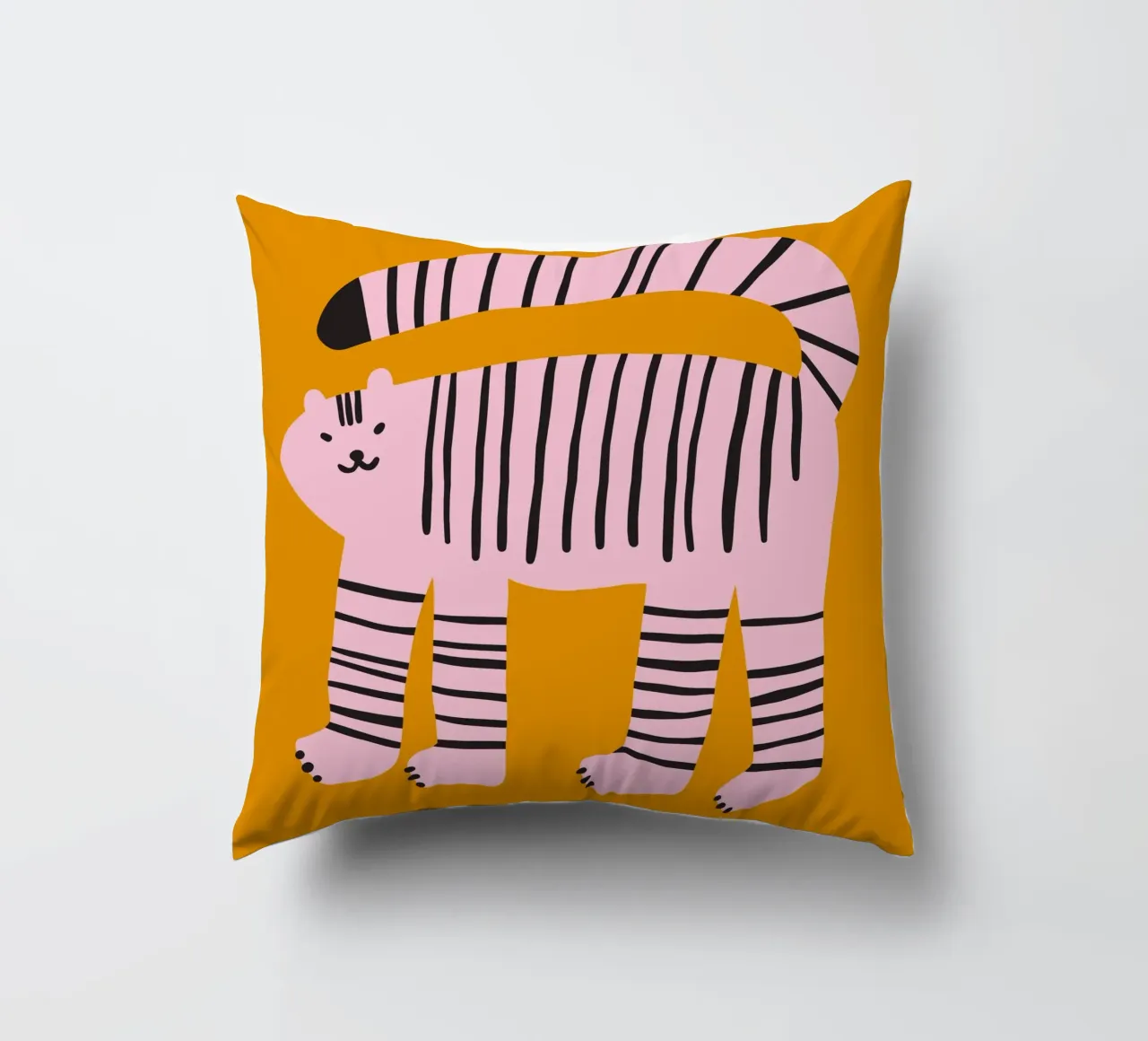 Tiny And Wild No 26 cuscino da treechild