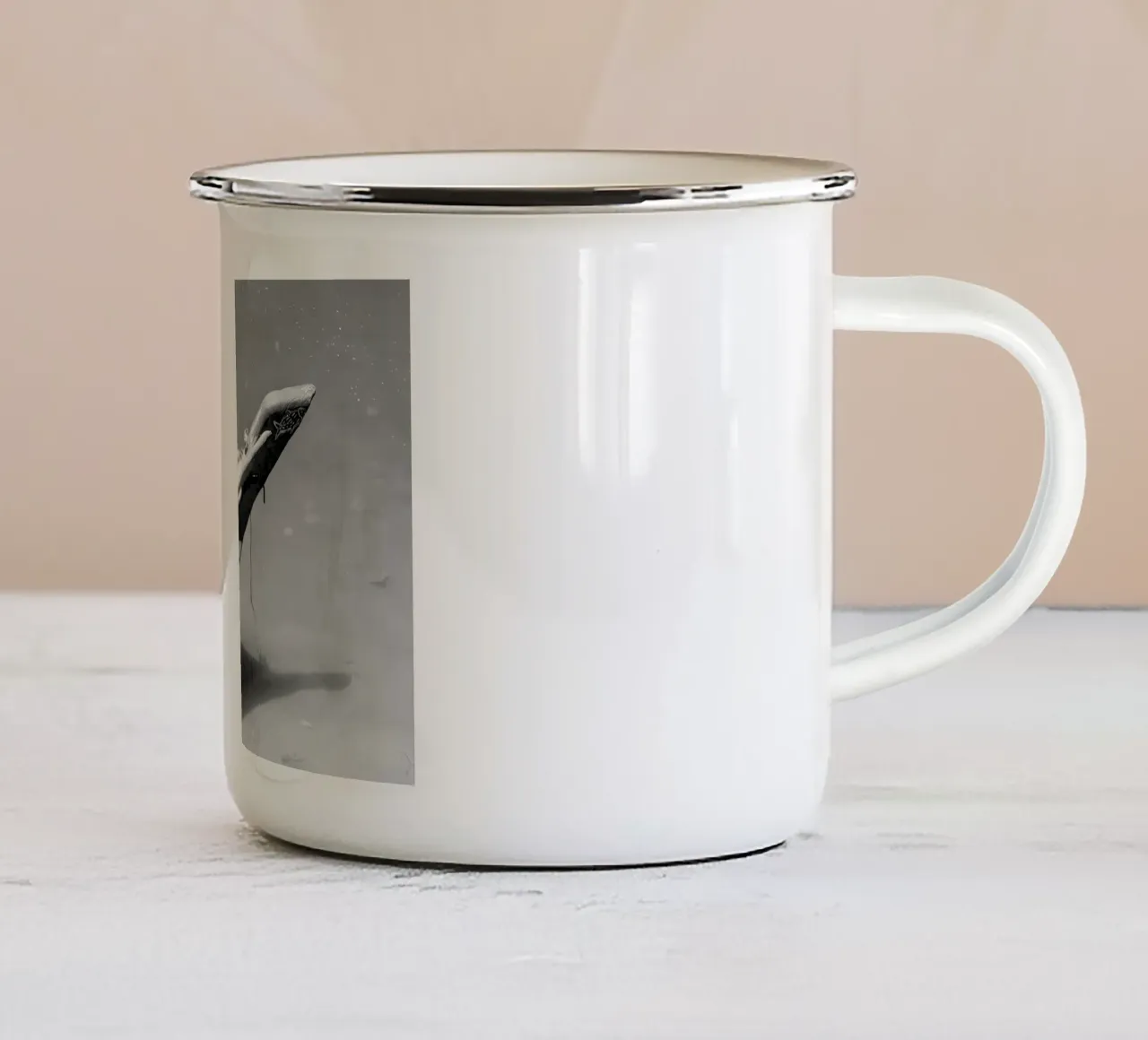 Acque senza tempo tazza in smalto da rafael campezato