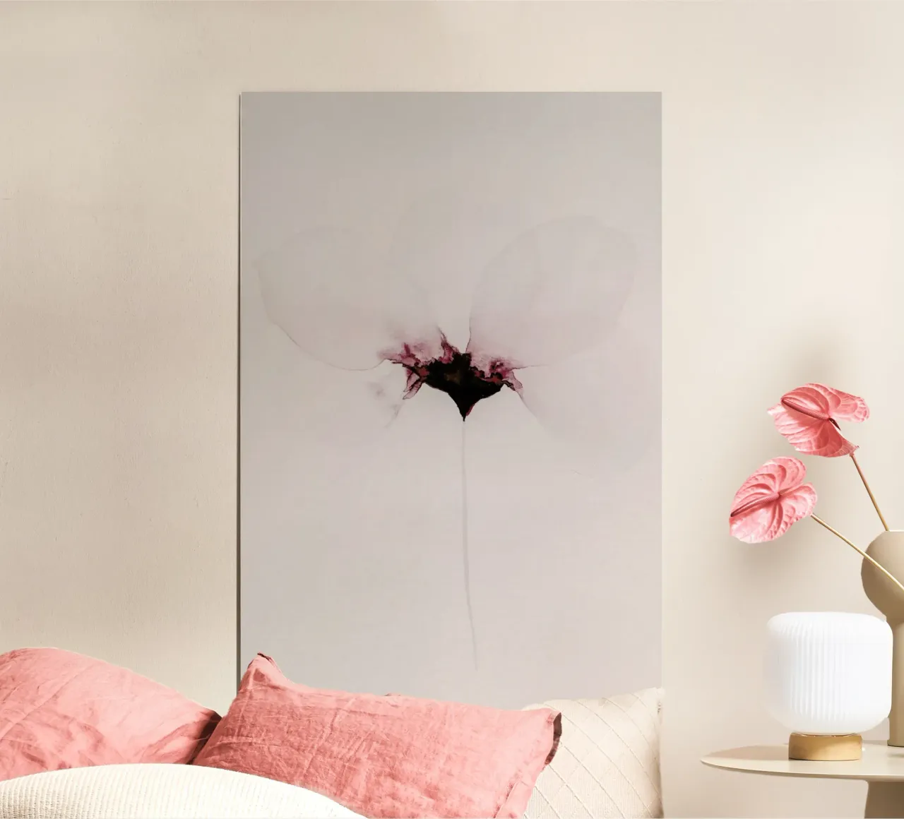 Pittura floreale in rosa pastello tenue poster con telaio in plastica da Ingrid Beddoes
