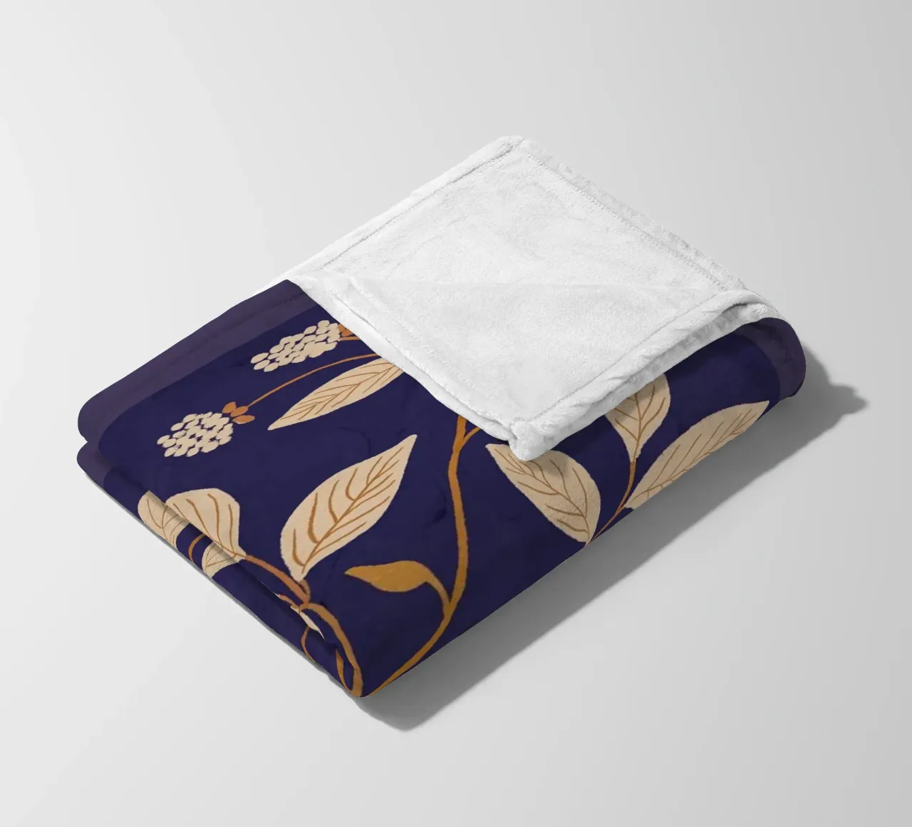 Rami in fiore 2 coperta in pile da ThingDesign