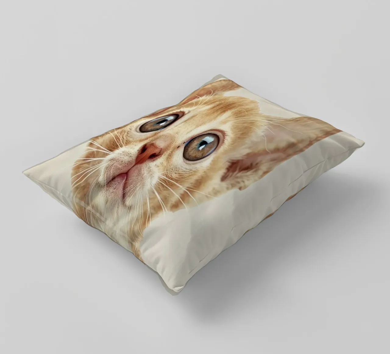 Gatto curioso Ginger Devon Rex cuscino da DesignDoodle