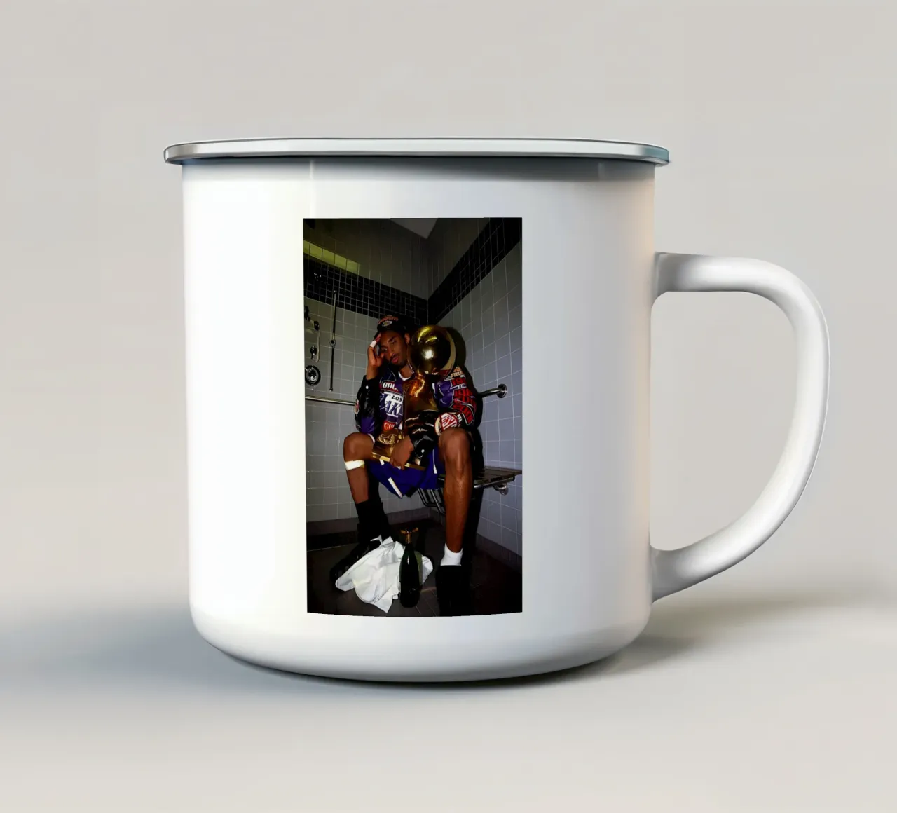 Leggenda Kobe tazza in smalto da FAKE ARTWORK STORE