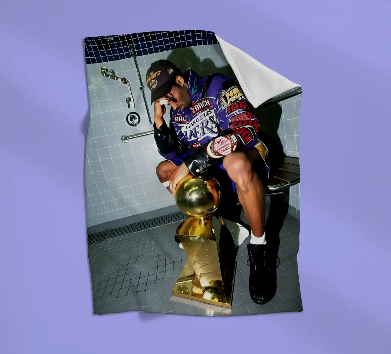 Kobe weint Fleecedecke von FAKE ARTWORK STORE